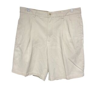 Tommy Bahama Men’s 100% Silk Pleated Khaki Shorts Size 32 Casual Vacation Spring